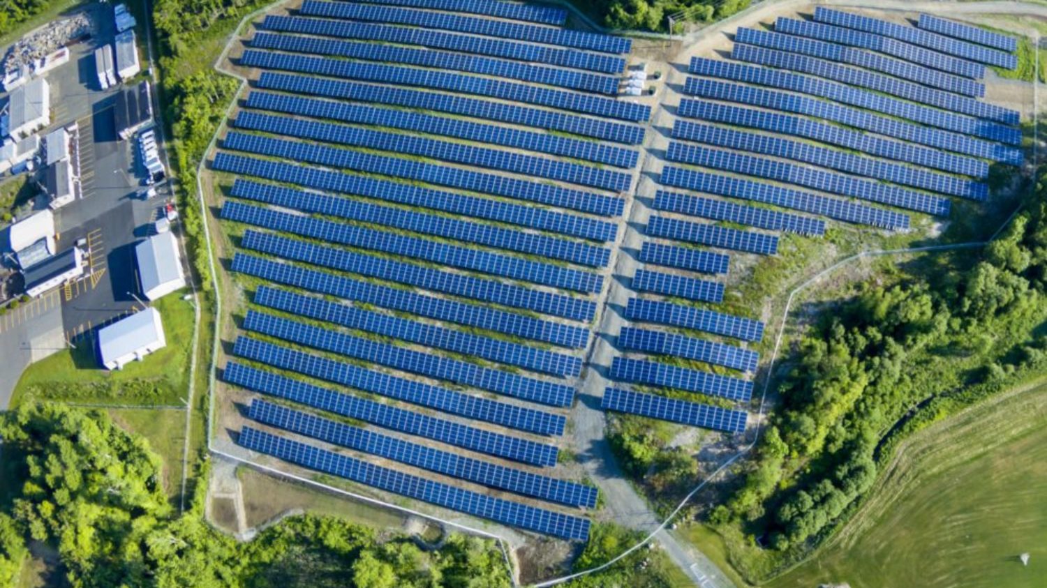 Borrego Solar installation at 3 Cailin Road in Beverly MA. (Photo By: Greg M. Cooper / Borrego Solar)